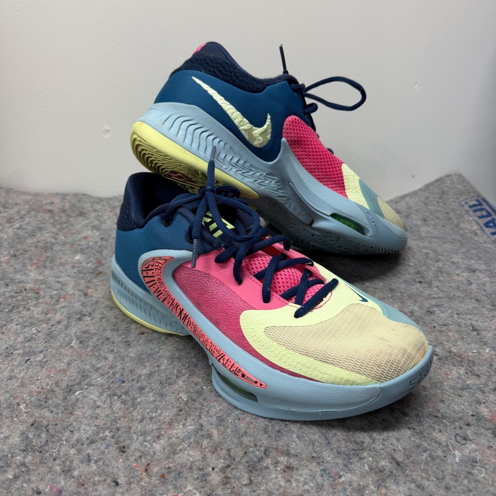 Nike Basketball Shoe Mens 9 Blue Zoom Freak 4 Giannis Antetokounmpo